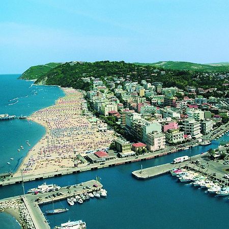 Hotel Plaza Gabicce Mare Esterno foto