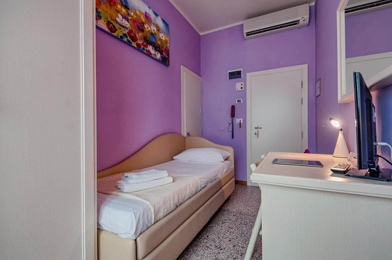 Hotel Plaza Gabicce Mare Esterno foto