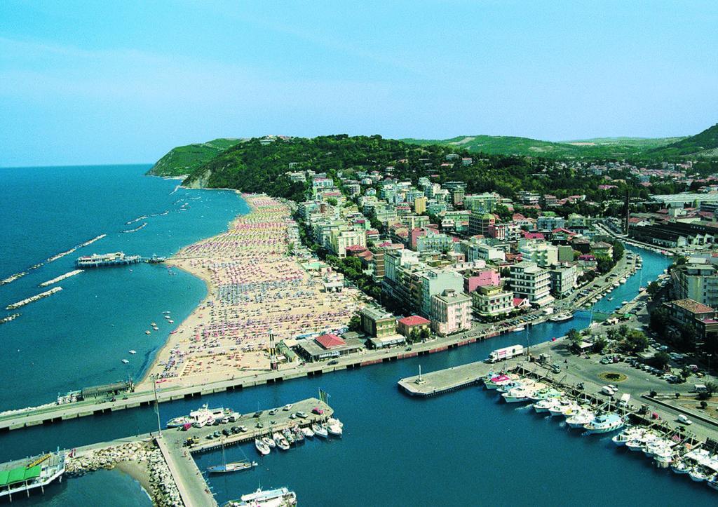 Hotel Plaza Gabicce Mare Esterno foto